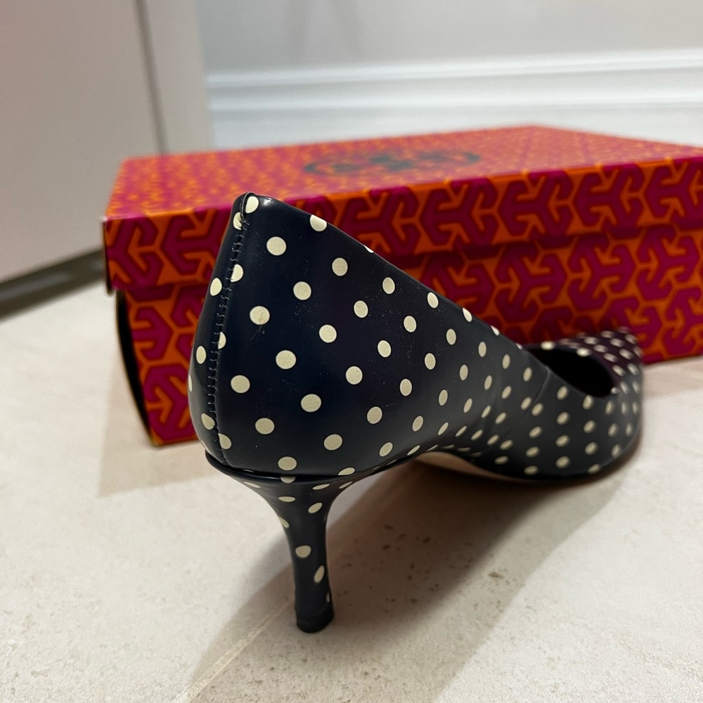 Tory Burch Polka dot dressy shoes, size 7.5